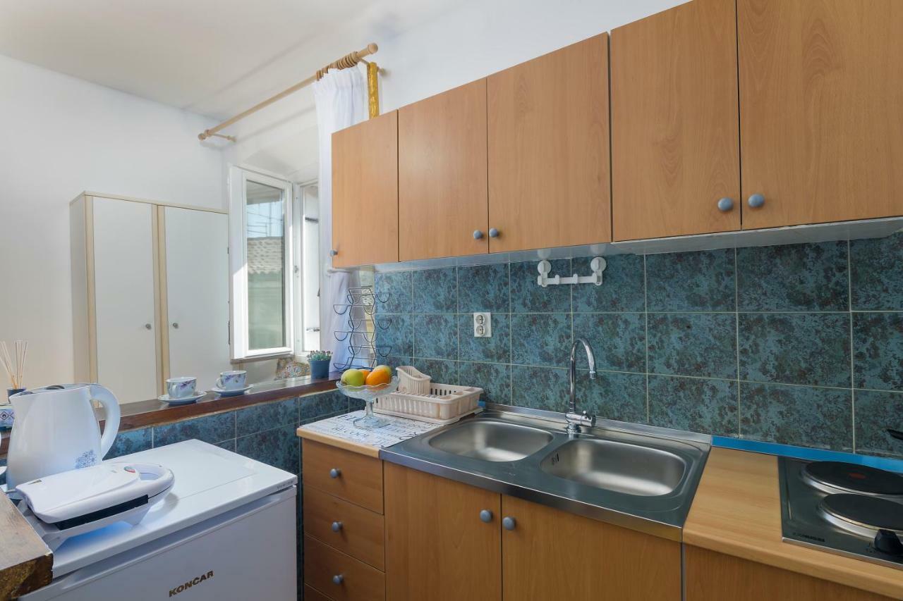 PUY Studio Apartman Ela מראה חיצוני תמונה